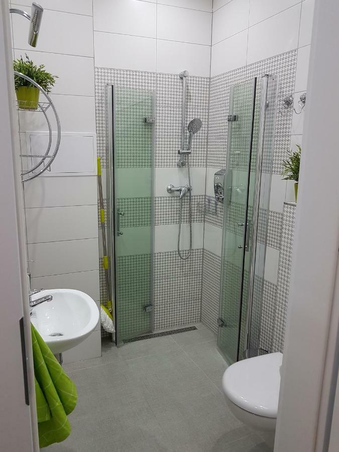 Kawalerka W Kamienicy Na Starowce Apartment Gdansk Exterior photo